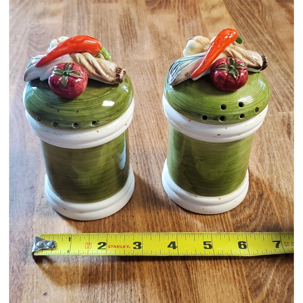 VINTAGE ARNART GARDEN HARVEST Salt & Pepper Set, MCM Retro Kitchen, No Chips